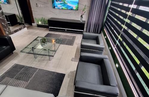 Pompeia Apartamento | Frente Mar Santos 130 m2
