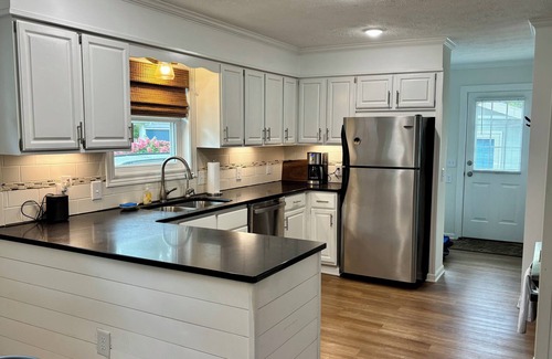 Harrisville Cabaña | Fresh & Modern Cottage 3-Min Walk to Stunning Lake Huron Sandy Beach