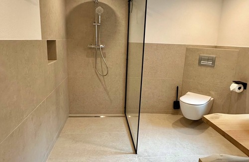 Bischofsheim an der Rhon Casa | Freshly renovated townhouse with high-quality furnishings