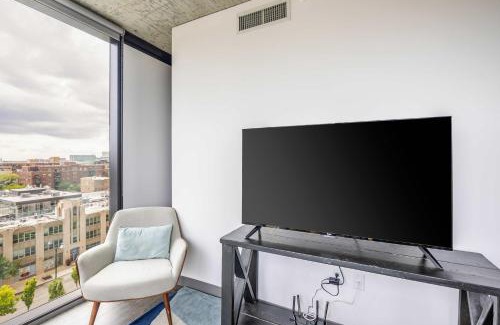 West Loop Apartamento | Freshly Minted 2BR - Elegance & Comfort in Central Chicago