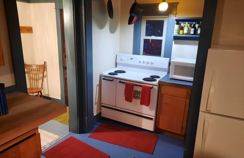 Big Sandy Casa | Freshly remodeled vintage 2 bedroom