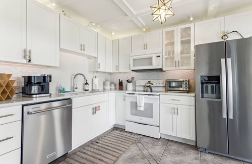 Ocean Cay Condominio | Freshly Renovated Beachfront First Floor Condo With Covered Deck