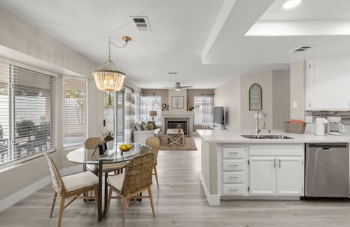 Spring Valley Casa | Freshly Renovated 5-Bedroom with BBQ Grill Home