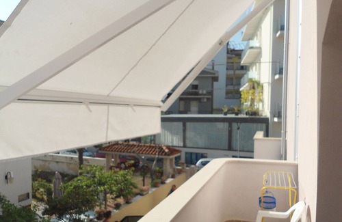 Pineto Apartamento | mar apenas despierta en el primer piso a 20 metros del mar y el bosque de pino