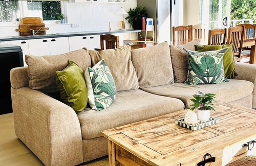 Freshwater Casa | Freshwater Beach Family Oasis