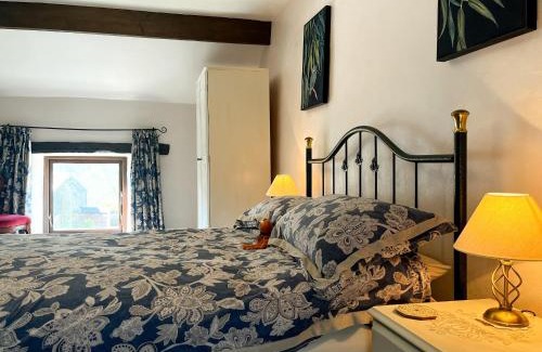 Millers Dale Casa | Friars Folly - Uk43735