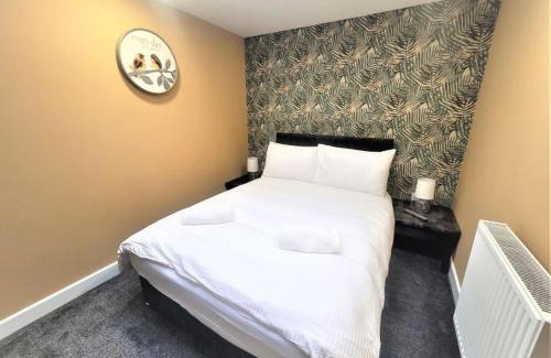 Gloucester Apartamento | Friary House Serviced Apartments by Roomsbooked - 24Hr Reception