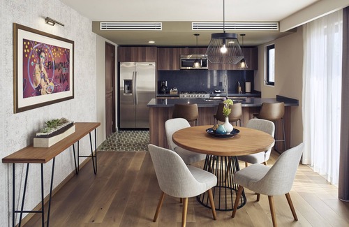 La Condesa Apartamento | Frida Boutique Stays by Viadora