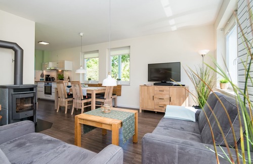 Vitzdorf Casa | Casa familiar, wifi gratuito, sauna, chimenea, 8 personas.