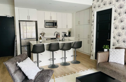 Innisfil Condominio | Friday Harbour Modern 2BR condo with outdoor pool