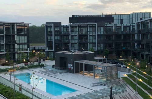 Innisfil Condominio | Friday Harbour Modern 2BR condo with outdoor pool