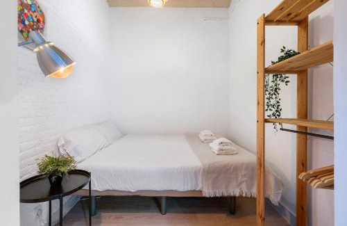 Sant Antoni Apartamento | Fridays Flats Retro Chic In Poble Sec