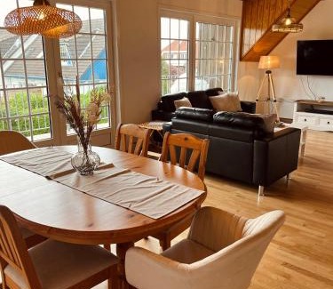 Friedrichskoog-Spitze Apartamento | Frieda - Ferienwohnung mit Deichblick