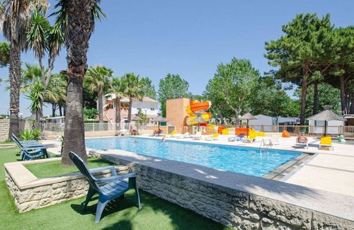 Le Grau-dʼAgde Cabaña | Camping acogedor cerca de la popular localidad costera de Le Cap d'Agde