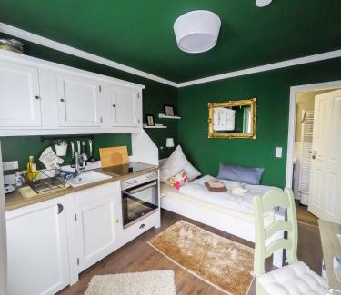 Dersdorf Apartamento | Friendly Home - Einzelappartement "Grow" Köln Bonn Phantasialand