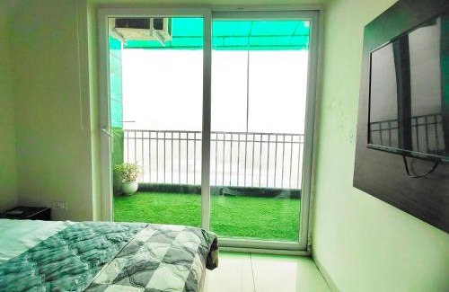 Chandigarh Apartamento | Friendly Stays - Best Balcony in High Rise Building
