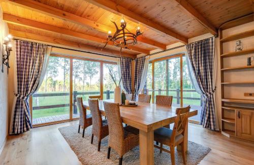 Vilnius County Casa | Friends & Family Getaway to Forest House by Reside Baltic