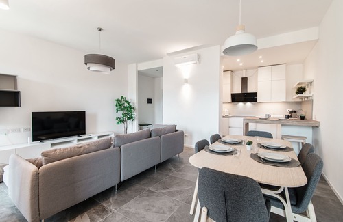 Como Apartamento | Friends & Family Retreat