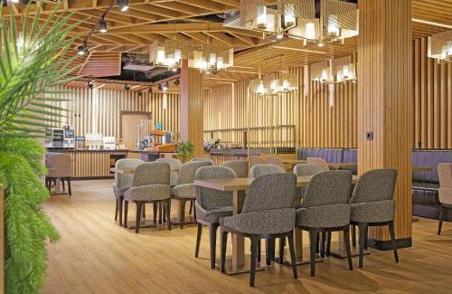 West Hotel | Friends Hotel Düsseldorf-Airport Ratingen