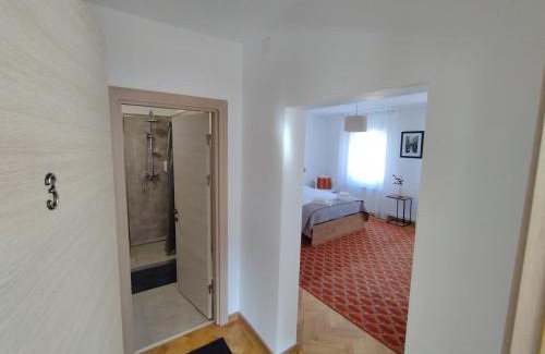 Centrul Nou Casa | FRIENDS House - Central Station - Self Check-in