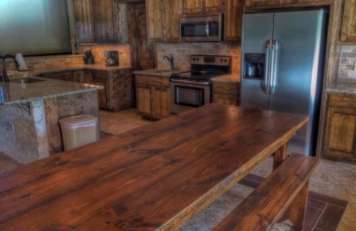 Leakey Otro | Frio Pecan Farm House 28