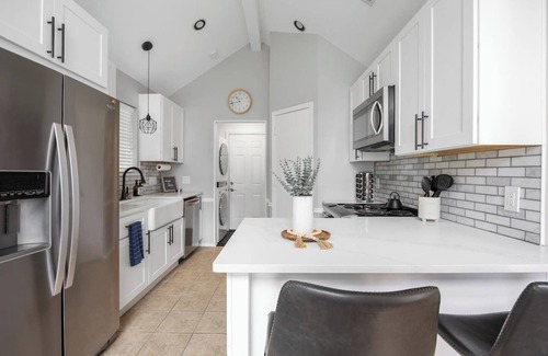 Frisco Casa | FRISCO-Quiet, Family Friendly; King Suite w/ Garage & Yard