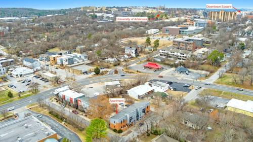 Fayetteville Apartamento | Frisco Stay- 0 1Mi to MTB trail Walk to DT Fay