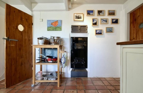 Hillgroven Casa | Frisian cottage on the sea dike