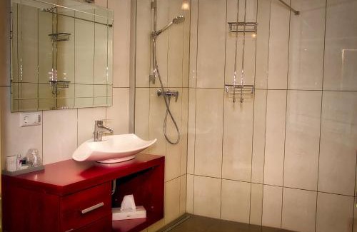 Weil am Rhein Hotel | Fritz Hotel & Restaurant KG