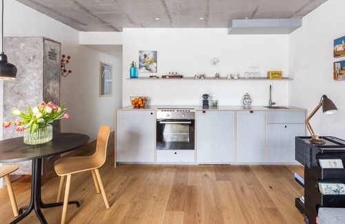 Gundelfingen Apartamento | FRIZ 3, Boutique-Apartment in historischer Scheune