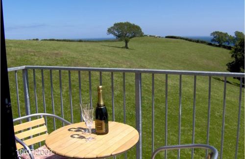 Strete Apartamento | Frogwell
