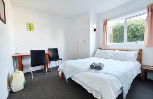 Johnsonville Apartamento | from 128 for two bedrooms property in Wellington