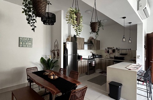 Rio Mar Apartamento | Front beach Charming Zen Apartment