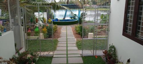 Andhakaranazhy Casa | Front Family Homestay ( Puthenpurakkal- Jameela Manzil).