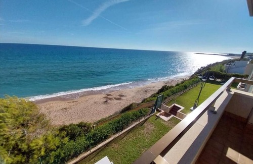 Roda de Bara Apartamento | Playa Primera Linea Costa Dorada