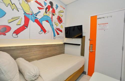 Banjarsari Hotel | Front One Budget Hotel Tirtonadi Solo