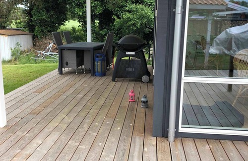 Holbaek Casa | Front-row summerhouse with view and big garden