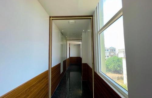 Ujjain Hotel | FRONT SEA VIEW ROOMS with-ROOF TOP SWIMMING POOL LUXUARY HOTEL THE BAY SUITES - PURI
