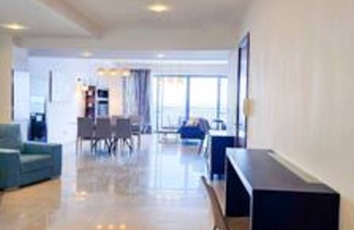 Madliena Apartamento | Front Sea View Spacious 3-Bedroom Apartment Sliema
