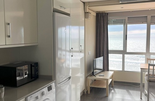 Torreblanca Apartamento | Bellísimas vistas frontales al mar primera línea de playa TORRENOSTRA SEA DREAM