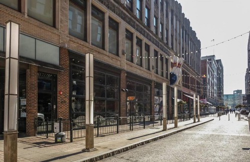Gateway District Apartamento | FRONTDESK 2015 East 4th Street Apts Downtown Cleveland
