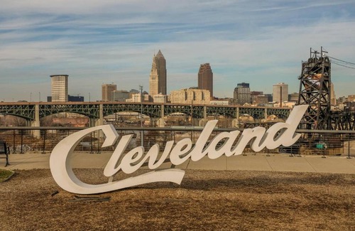 Gateway District Apartamento | FRONTDESK 2015 East 4th Street Apts Downtown Cleveland