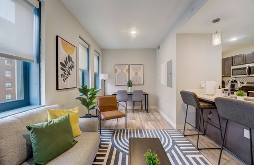 Gateway District Apartamento | FRONTDESK Athlon Apts Downtown Cleveland