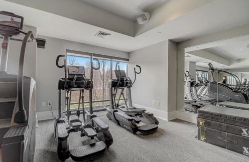 Charlotte Apartamento | FRONTDESK Berkshire Dilworth Apts Midtown Charlotte