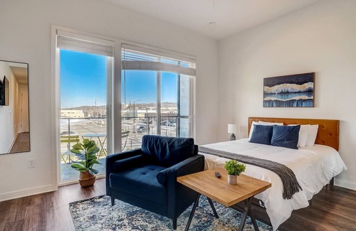 Avondale Apartamento | FRONTDESK Downtown Birmingham Apartments in Lakeview District