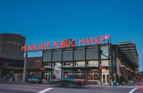 East Town Apartamento | FRONTDESK Mackie Flats 3rd Ward Downtown Milwaukee