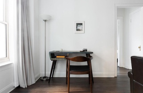 East Hyde Park Apartamento | FRONTDESK Refreshed 1BR Apt in Hyde Park