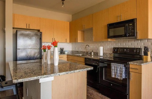 Downtown Fort Worth Apartamento | FRONTDESK The Depot Apts Downtown Fort Worth
