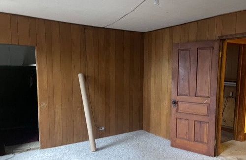 Frostburg Casa | FROSTBURG-House-GuestRoom-A