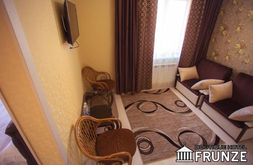 Sverdlov District Apartamento | FRUNzE